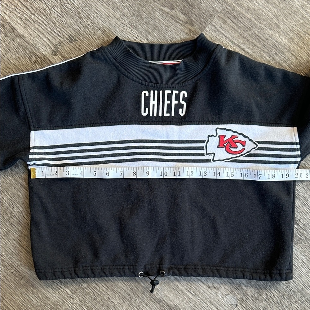 Kansas City Chiefs Cropped Sweatshirt Drawstring Hem NFL Apparel Black Size S - Picture 5 of 7